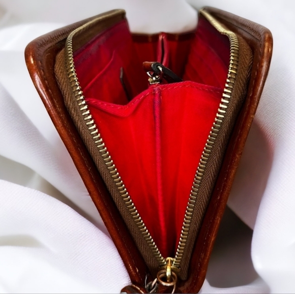 HOST PICK 😊 Vtg Dooney & Bourke Ostrich Leather Bag - Picture 7 of 9